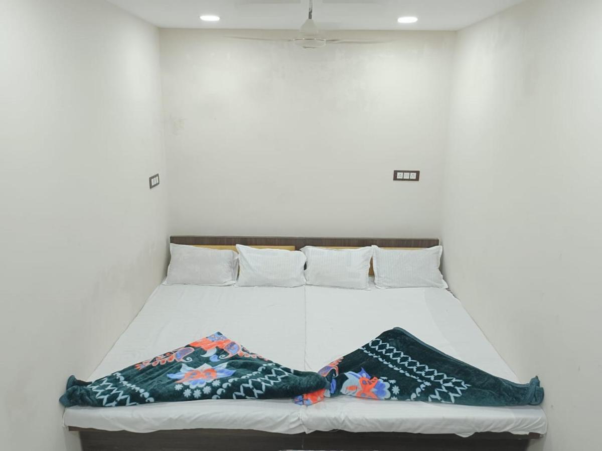 Hotel Shipra Inn Ujjain Bagian luar foto