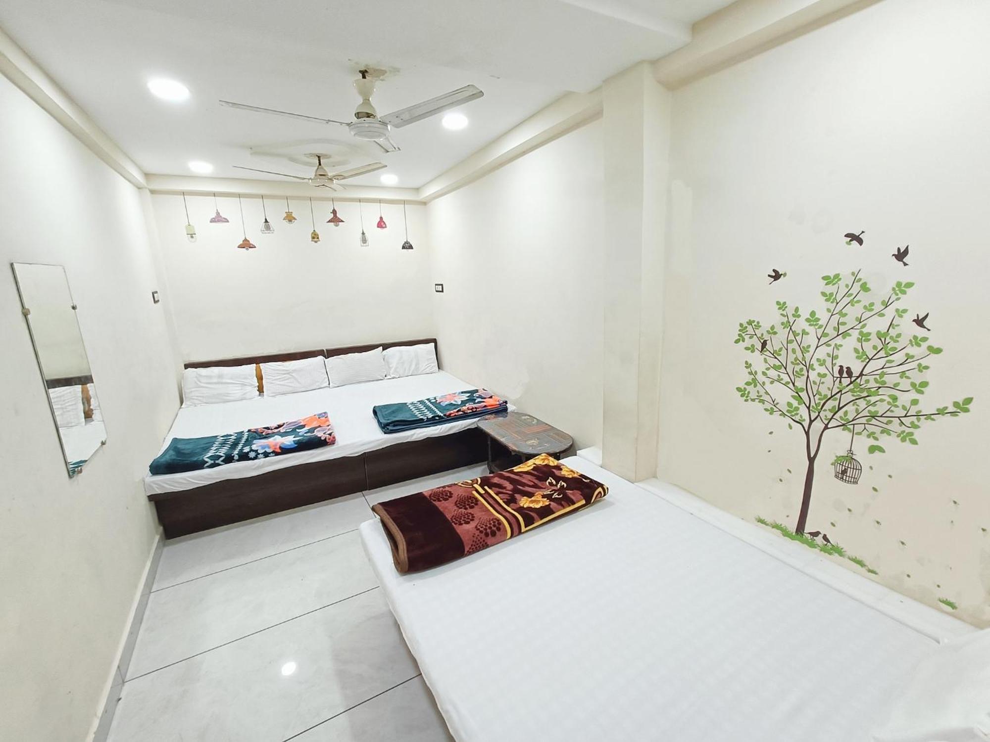 Hotel Shipra Inn Ujjain Bagian luar foto