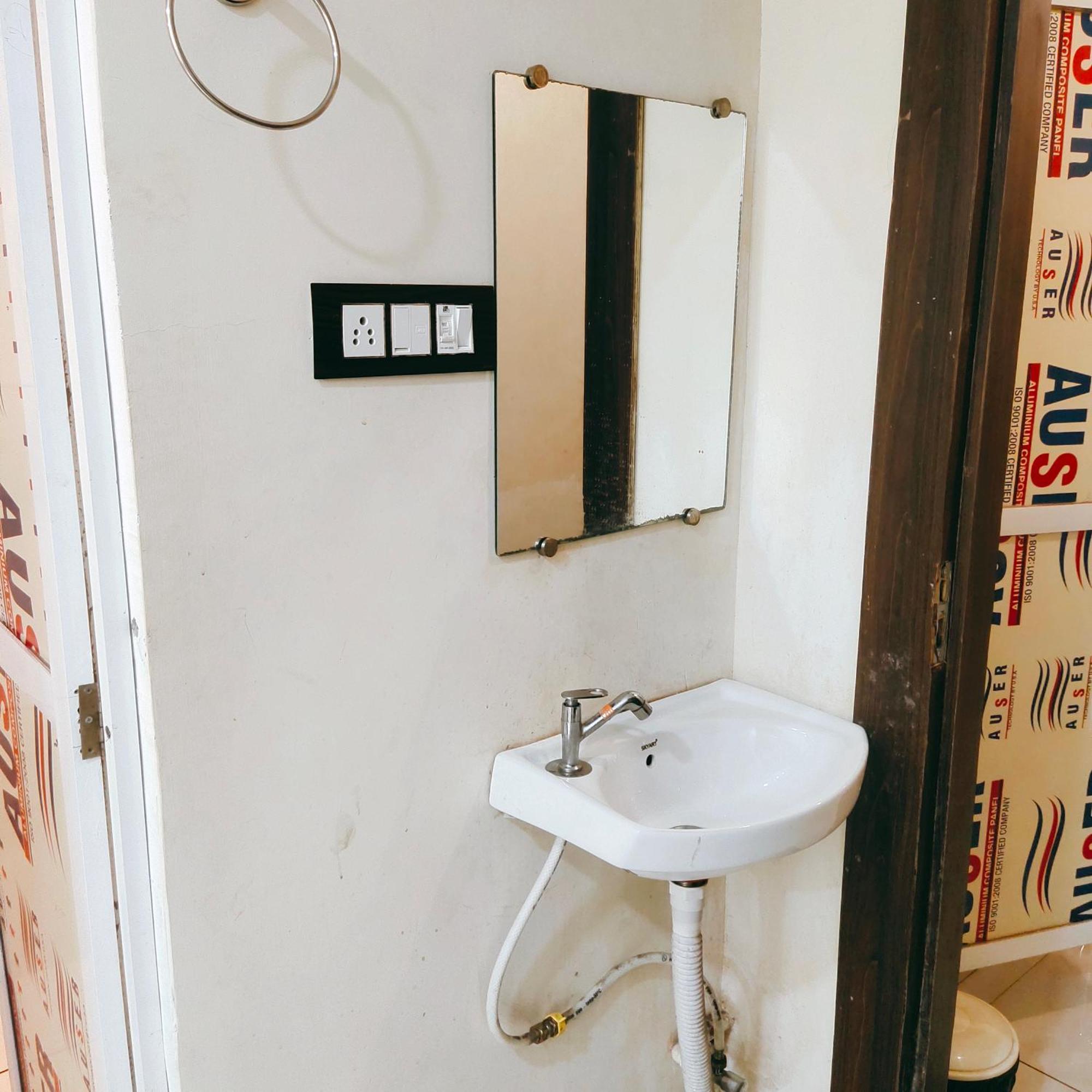 Hotel Shipra Inn Ujjain Bagian luar foto